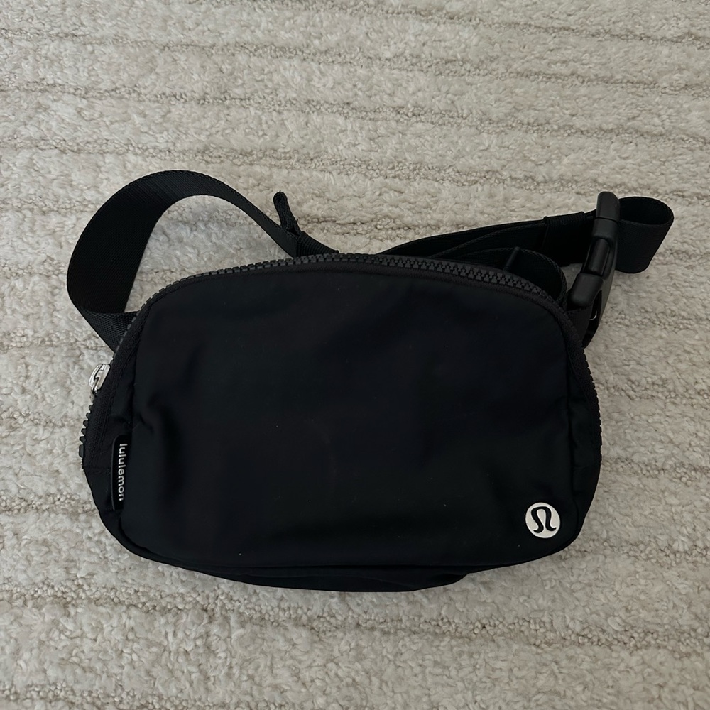 Lululemon Fanny Pack